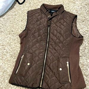 Shine K size M zipper vest.